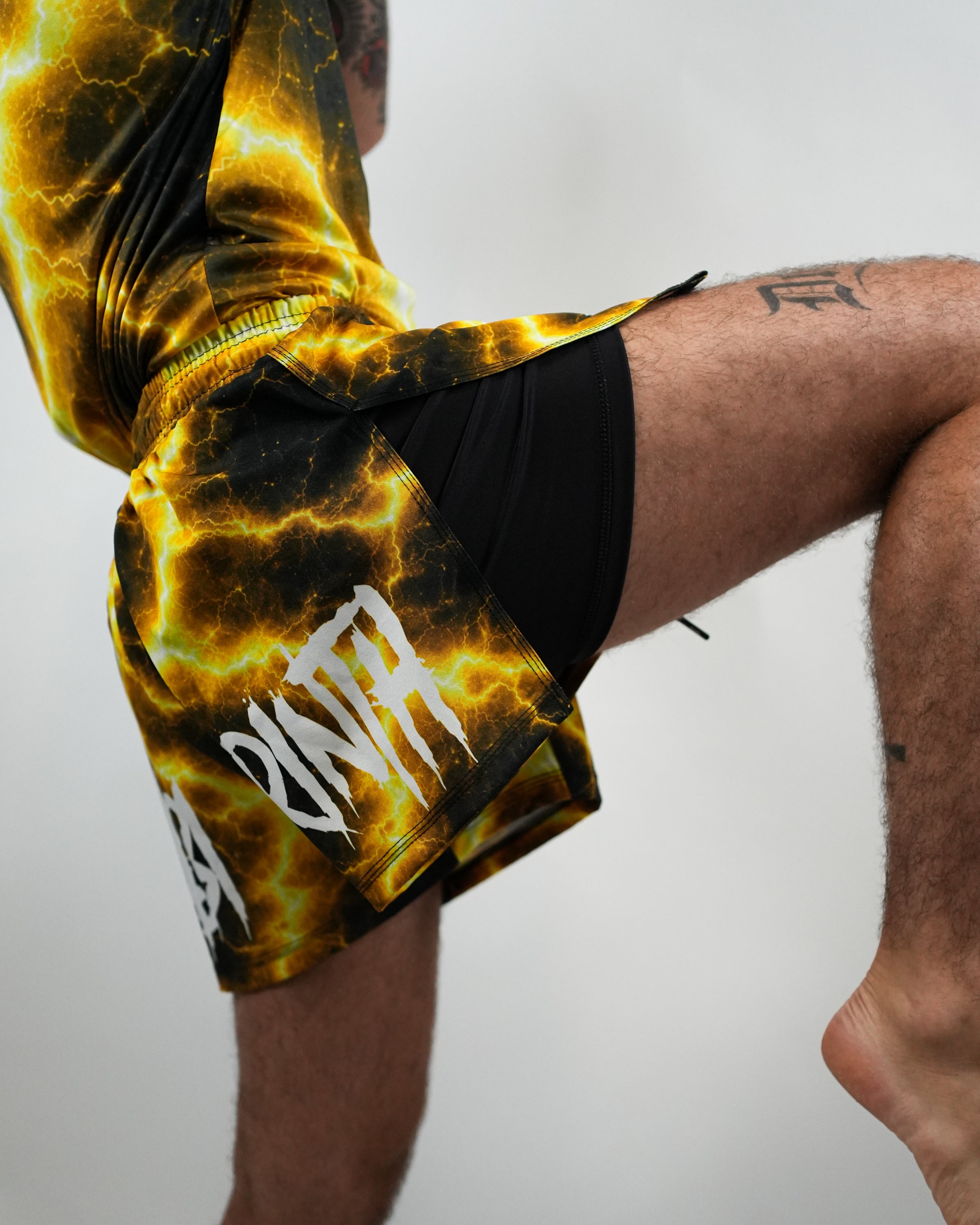Tempesta Classic Shorts Yellow