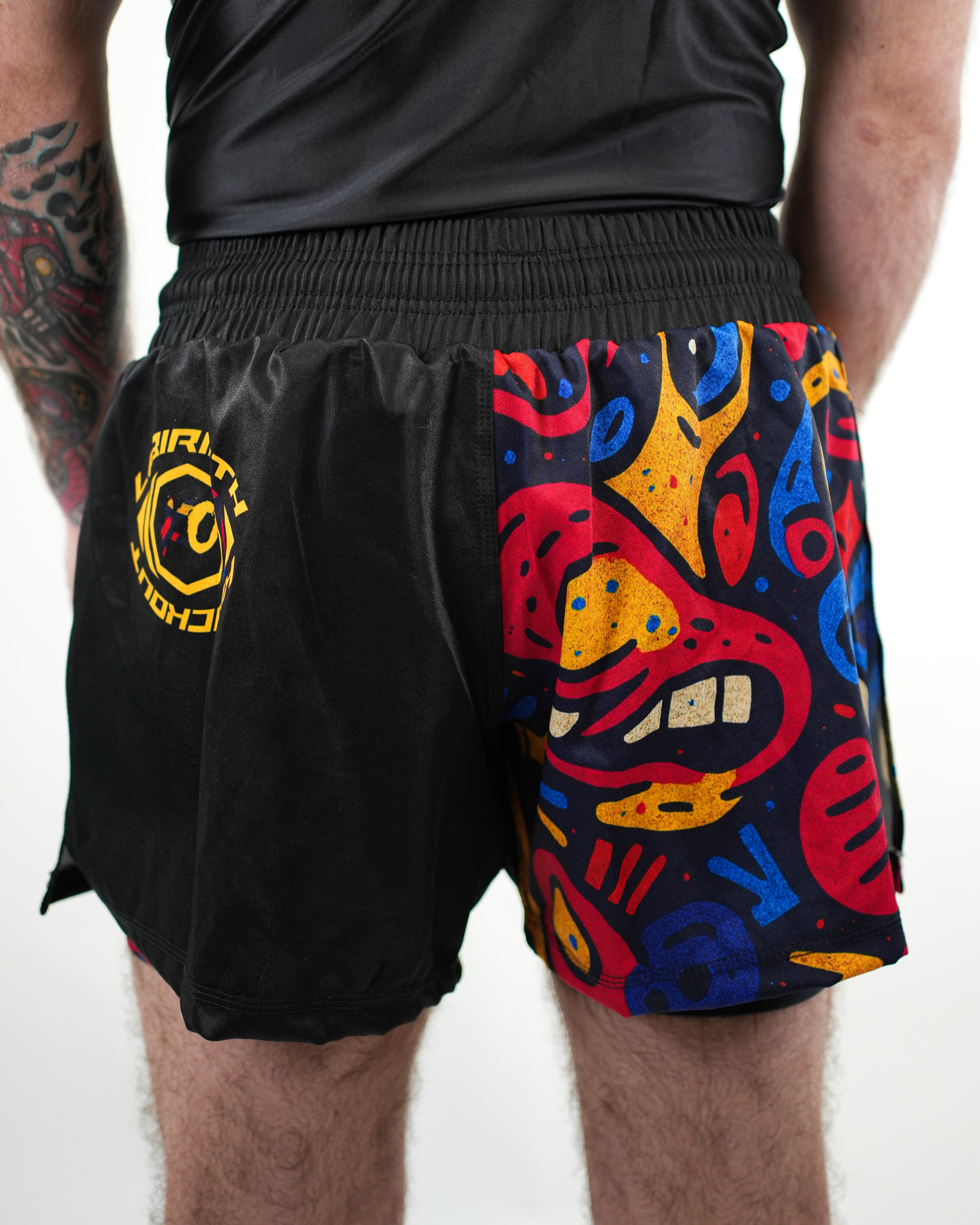 Momentum 2 in 1 Shorts Graffito